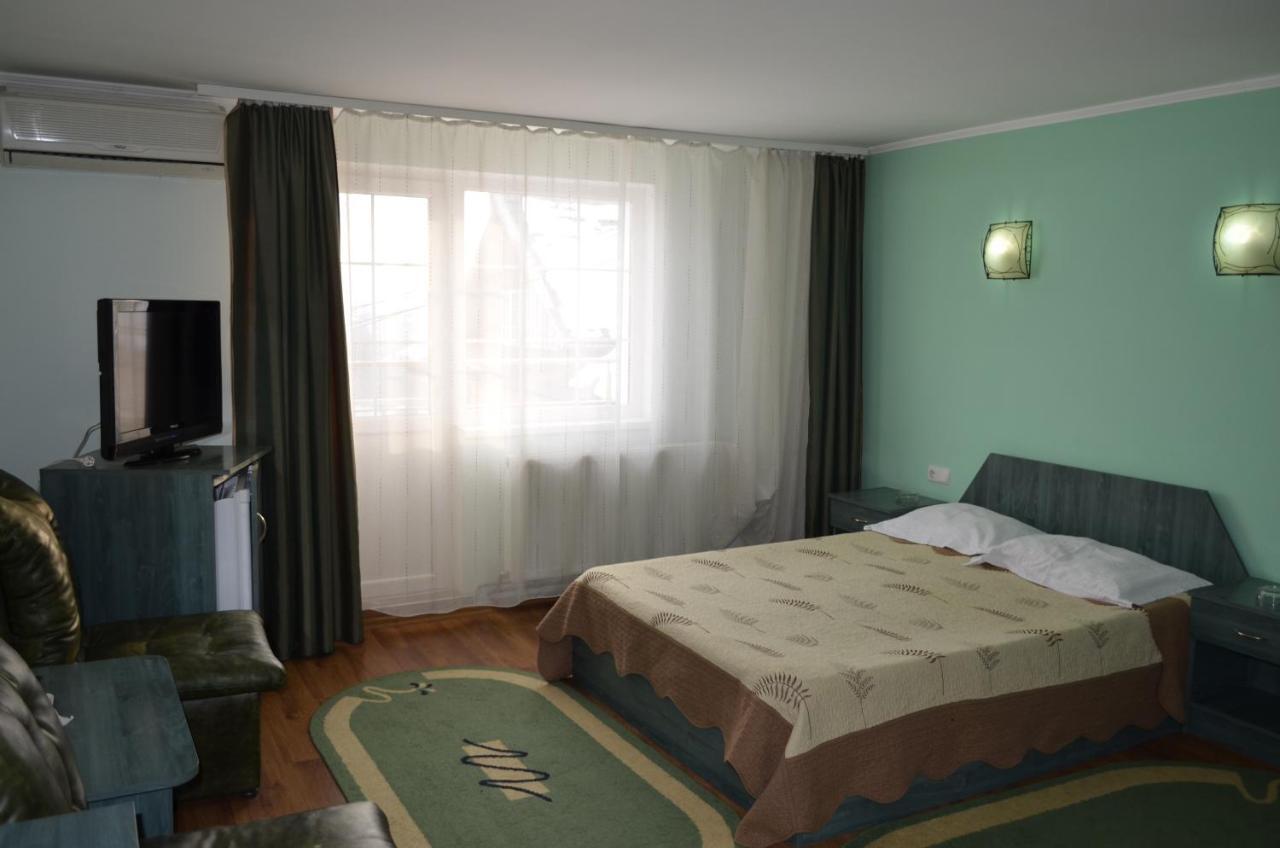 מלון Râmnicu Vâlcea Casa Alba מראה חיצוני תמונה